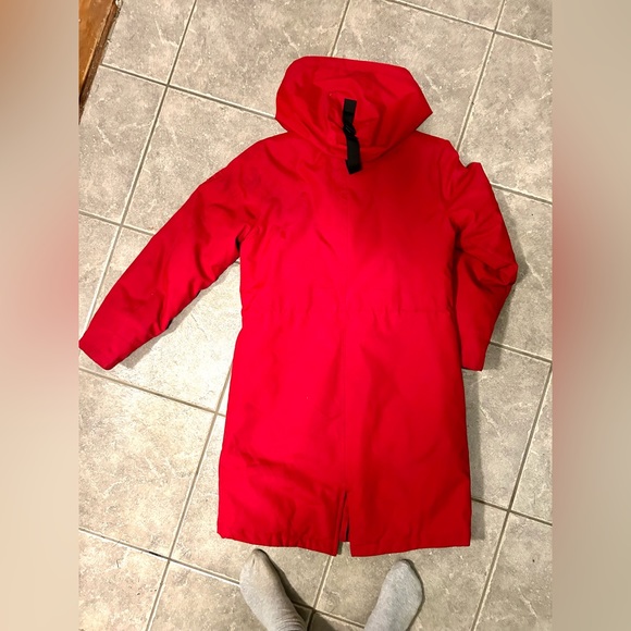 *SOLD* Roots Red Parka - Picture 2 of 5